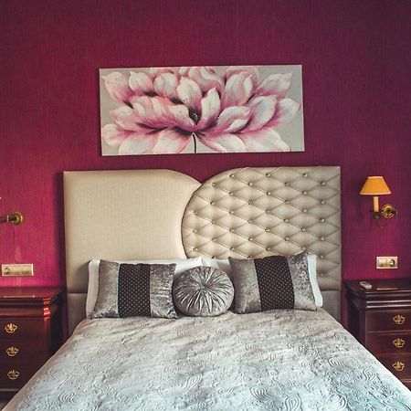 La Morona Hotel โมรอน เด ลา ฟรอนเตรา ภายนอก รูปภาพ