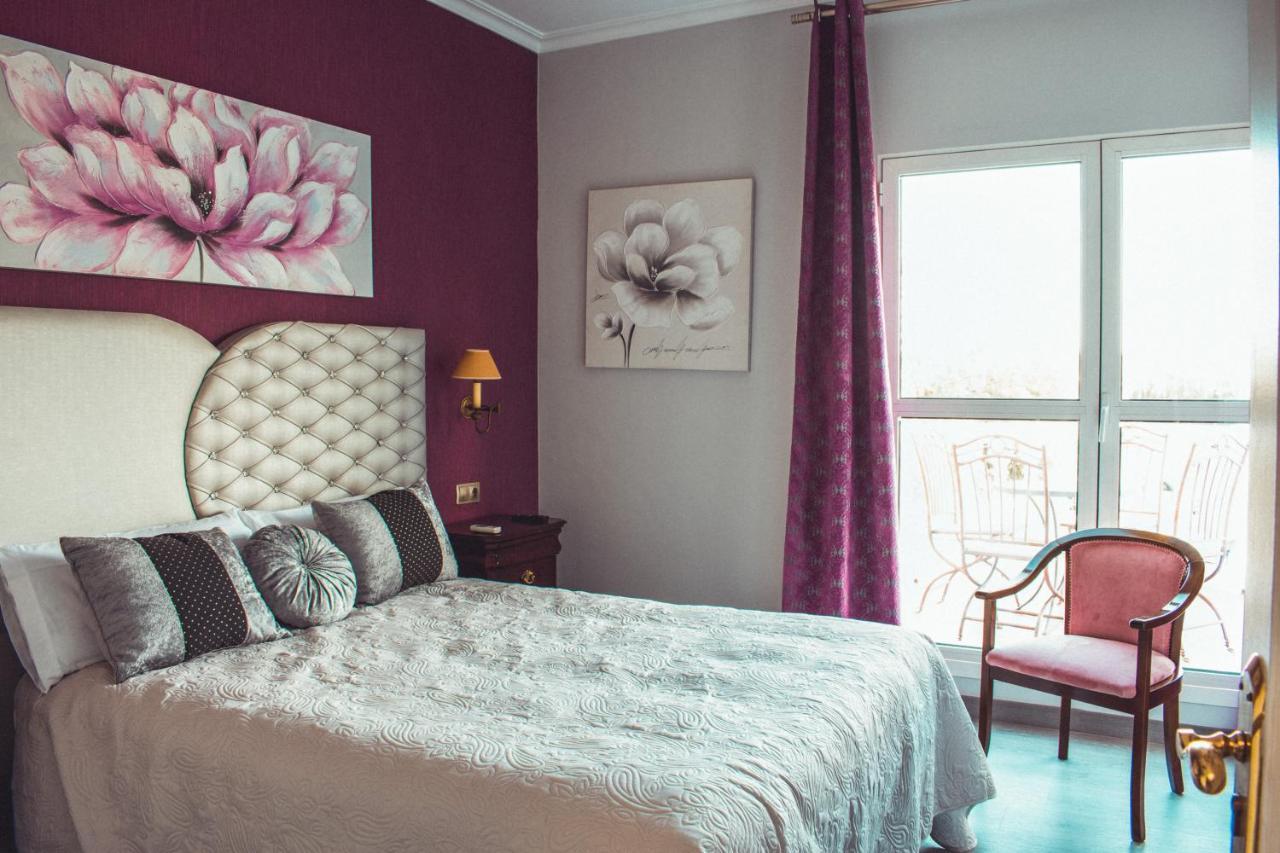 La Morona Hotel โมรอน เด ลา ฟรอนเตรา ภายนอก รูปภาพ