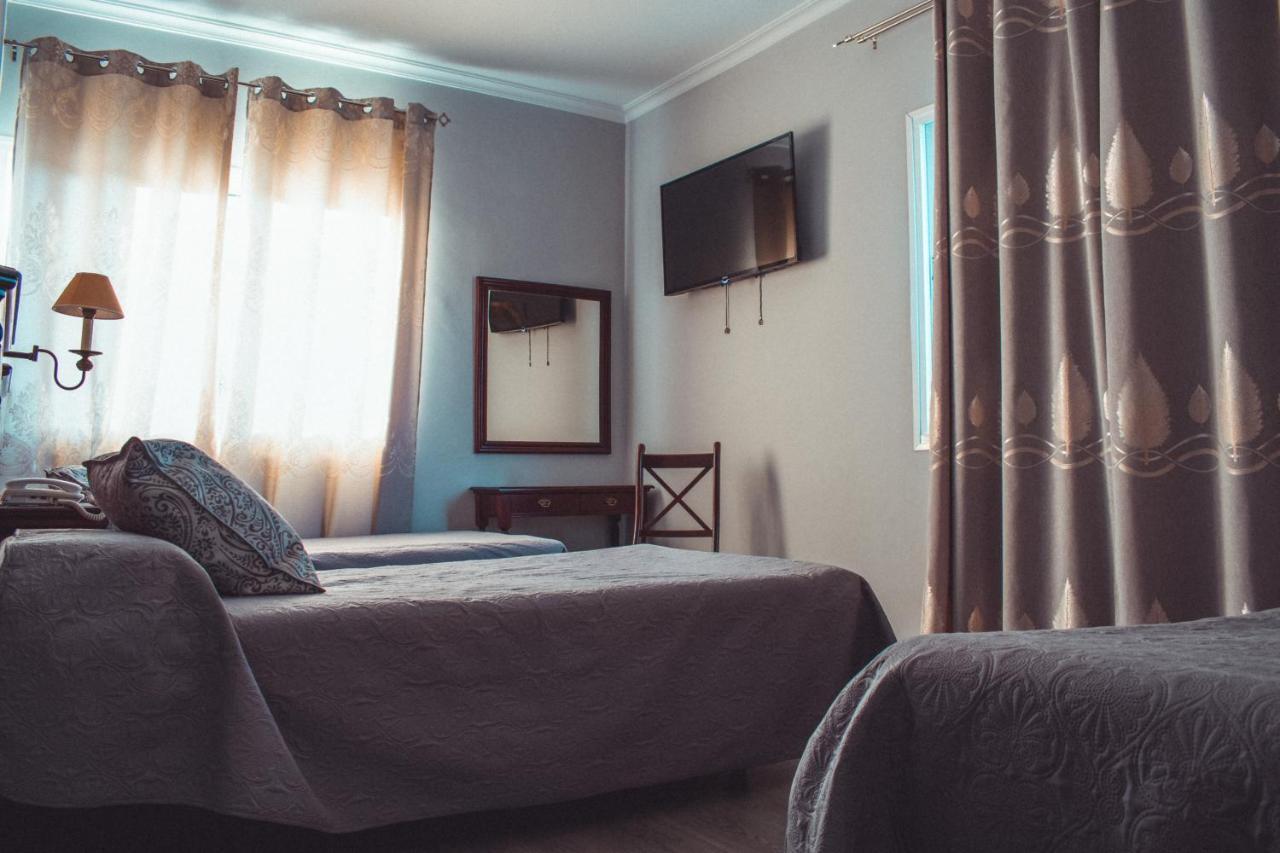 La Morona Hotel โมรอน เด ลา ฟรอนเตรา ภายนอก รูปภาพ