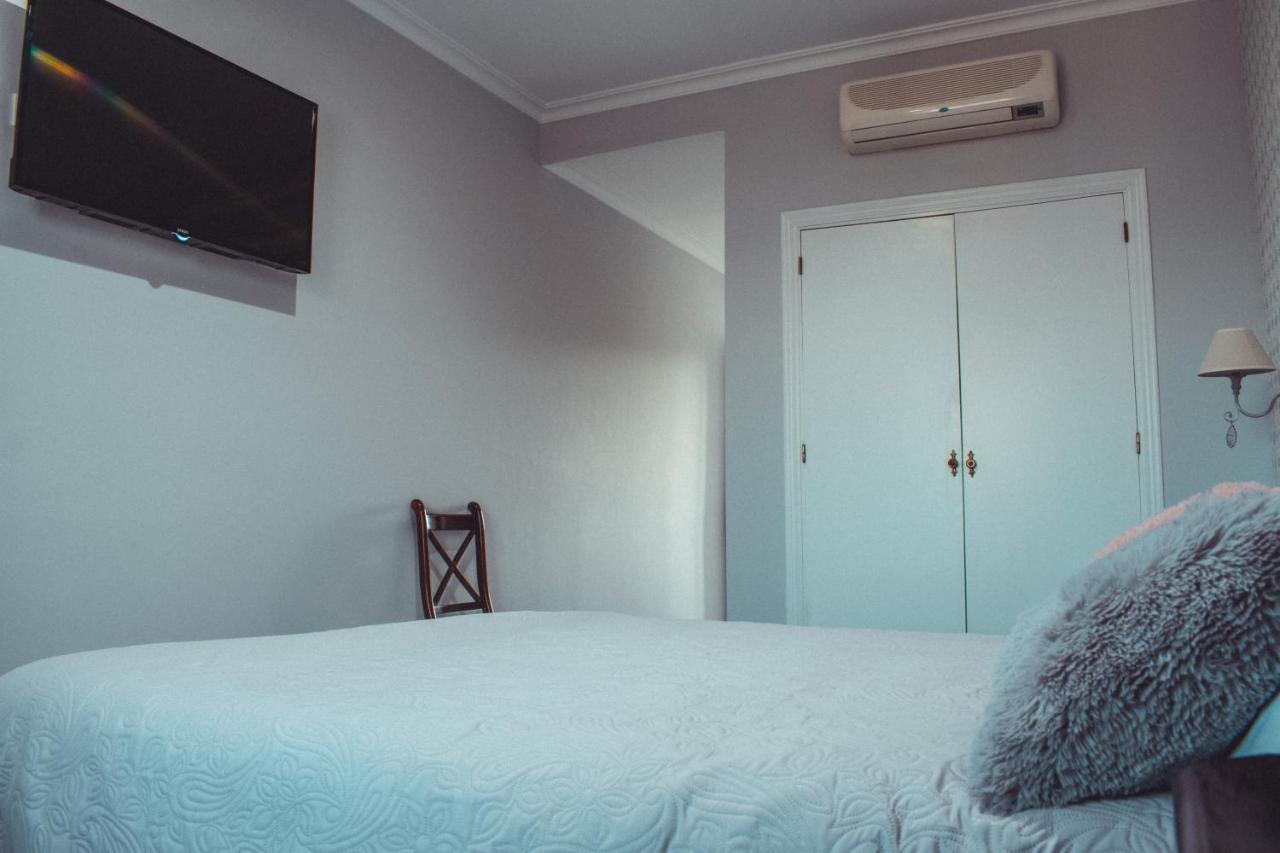 La Morona Hotel โมรอน เด ลา ฟรอนเตรา ภายนอก รูปภาพ